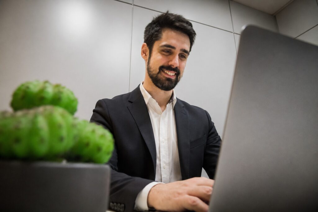Psicólogo online especialista en ansiedad para hombres